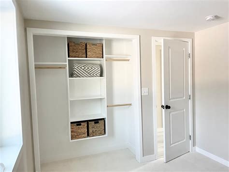 Wall to wall closet. Things To Know About Wall to wall closet. 